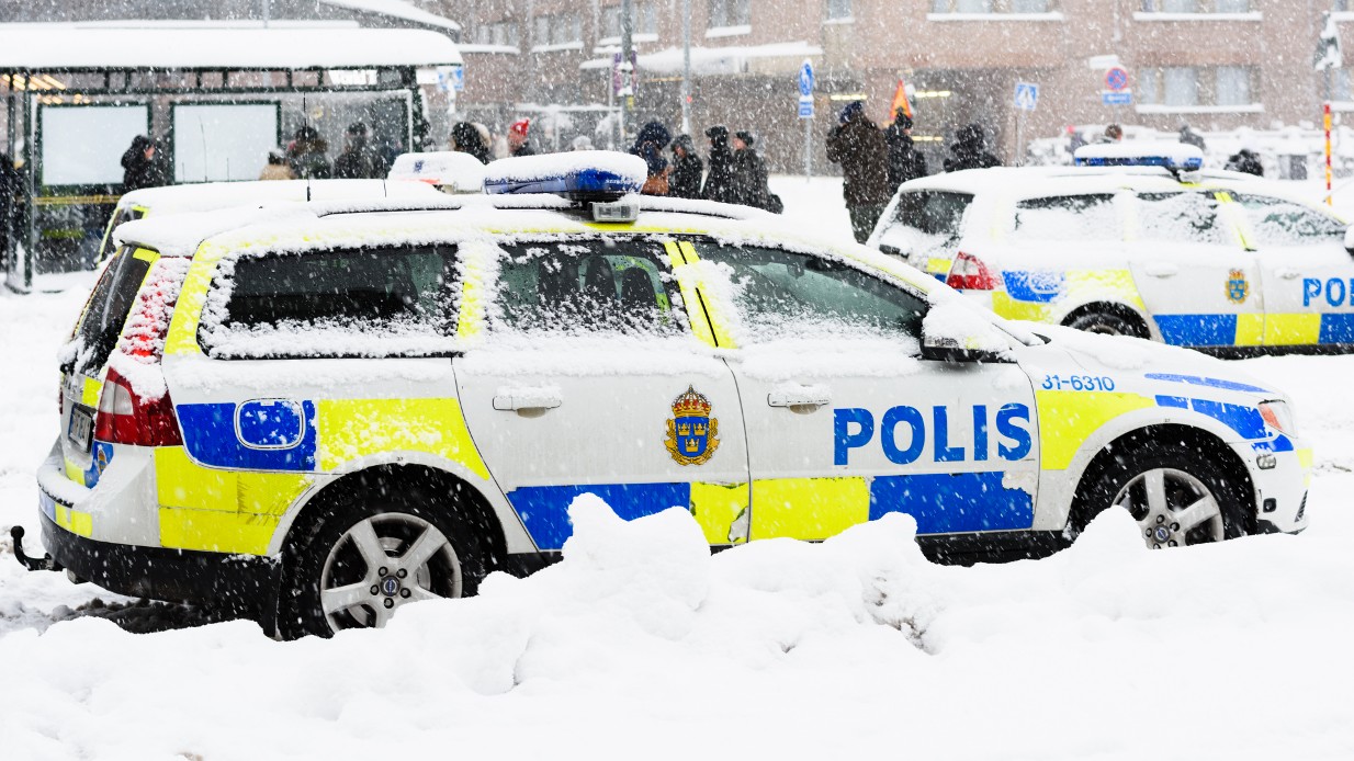 Polisen: Du kan få böter  om du inte följer ”vinterlagarna”